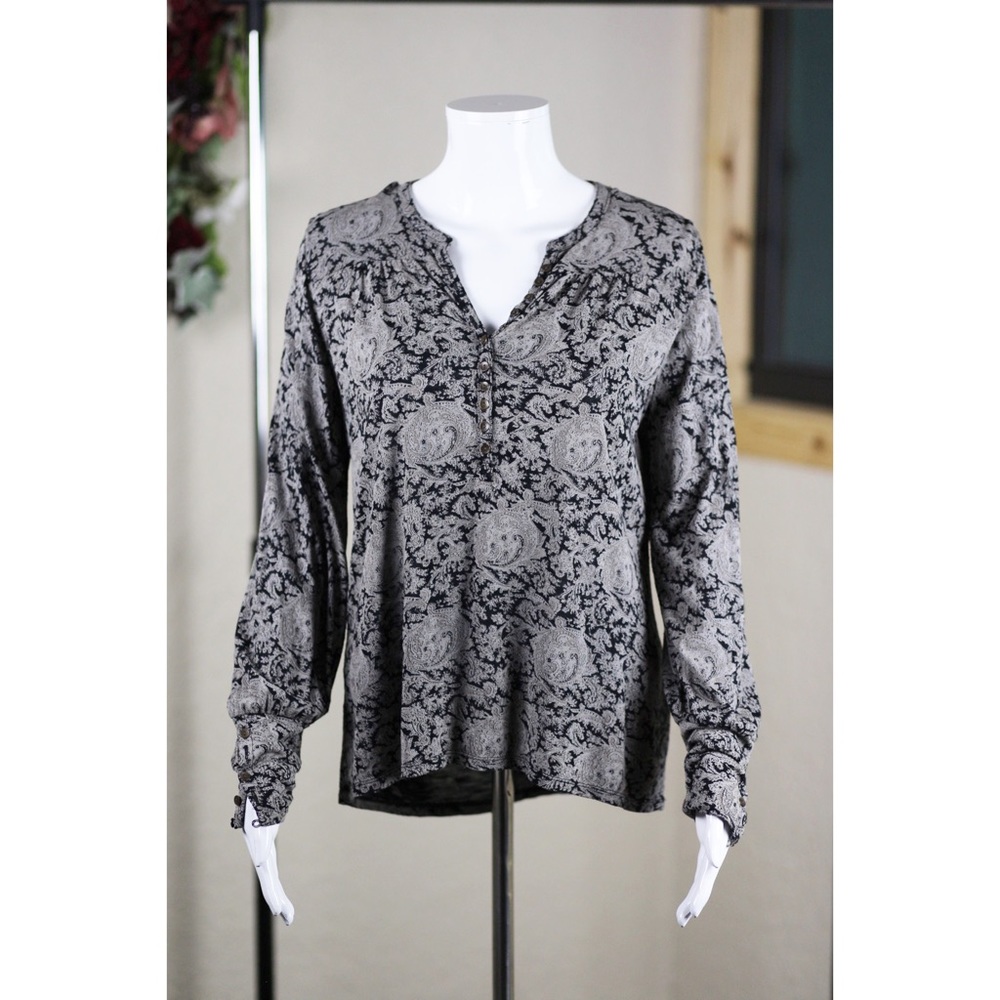 Lucky Brand Patterned Long Sleeve Tee - M